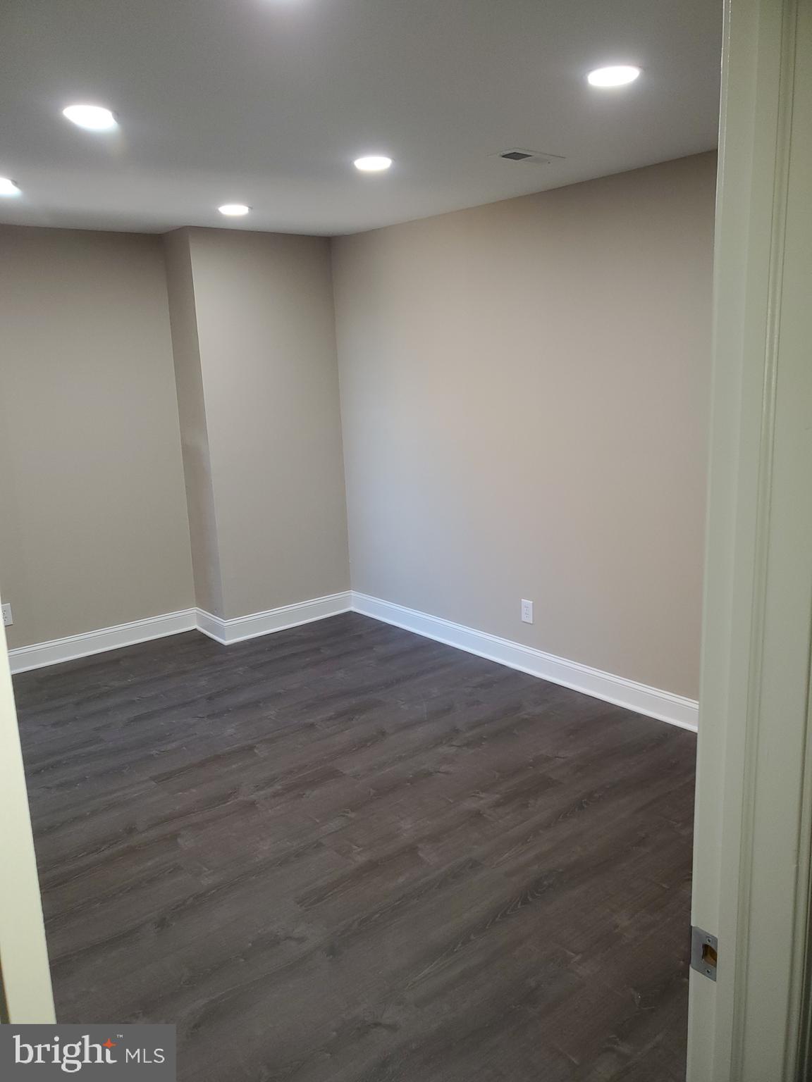 RESERVOIR HILL - Residential Lease