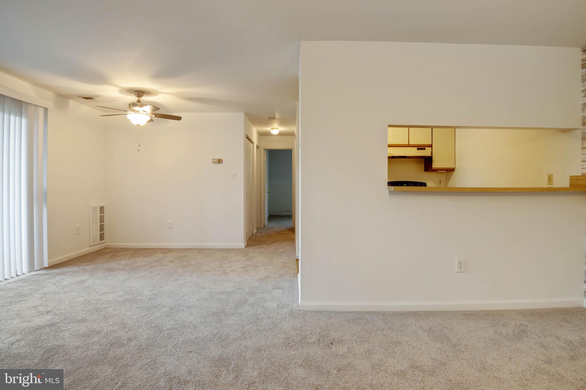 CROMWELL FOUNTAIN - Residential