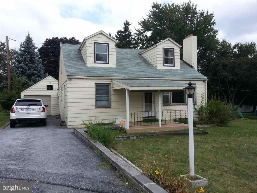 Investor Alert! MOTIVATED SELLER! BRING ALL OFFERS!! Convenient location: close to highways, shopping, schools, and community pool! Newer heating system & W/D! This home boasts 4 bedrooms, 1 full bath, living room with wood FP, formal dining area, wrap around kitchen, over sized garage, & a quaint back yard for entertaining. Seller to provide buyer with upgraded American Home Shield "Shield Plus" plan which includes appliances!