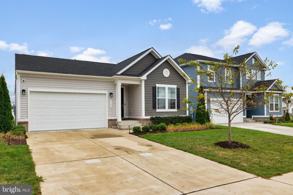 Photo of 105 Lenore Lane, WINCHESTER, VA 22602 (MLS # VAFV2037390)