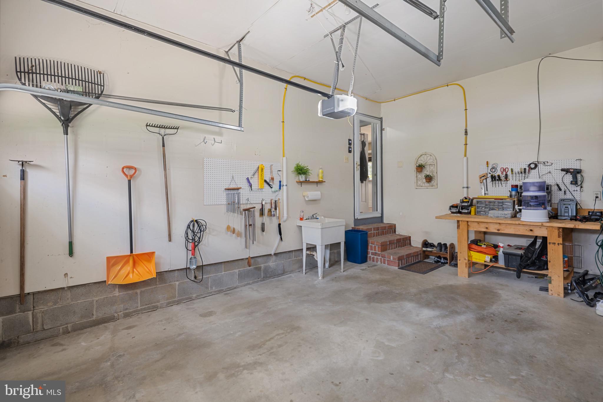 DORSEY SEARCH - Residential