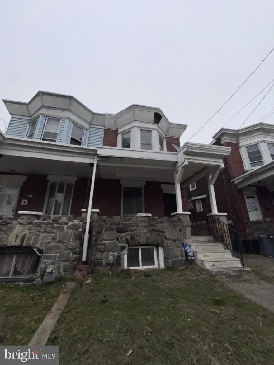 4 BR 1 BA PROPERTY HALF WAY DEMOED.  THIS WON'T LAST LONG! MINUTES FROM WIDENER UNIVERSITY!