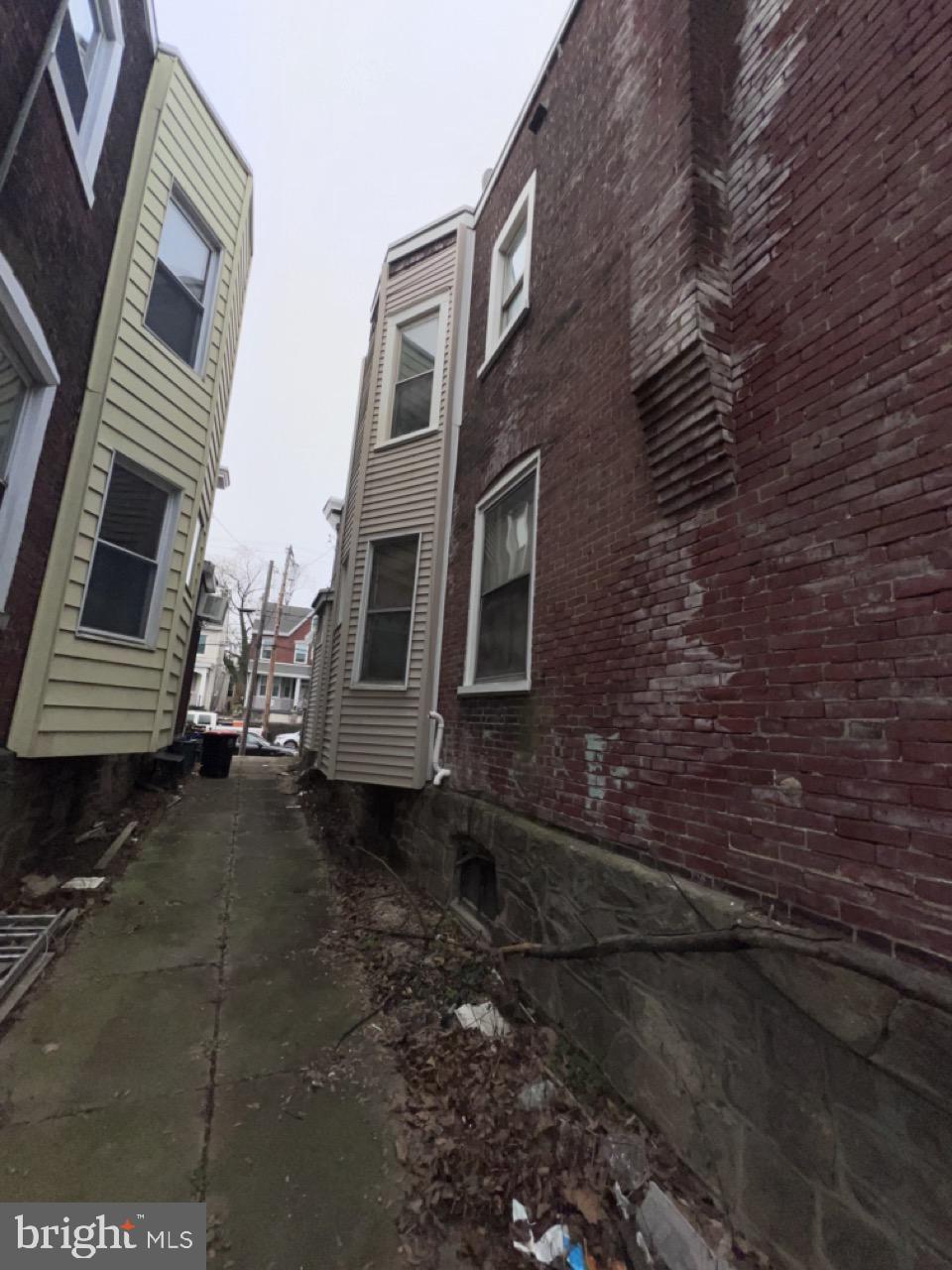 CHESTER CITY - Residential