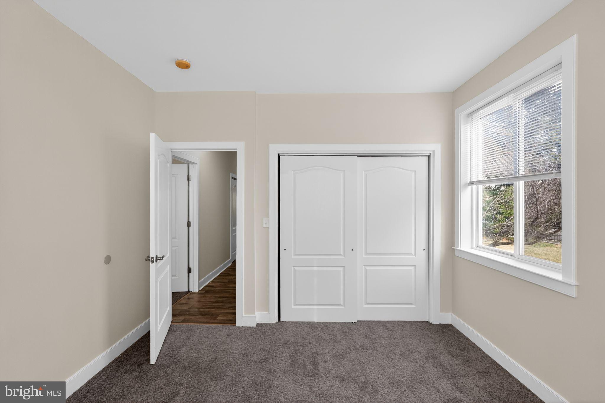 PHILADELPHIA (NORTHEAST) - Residential