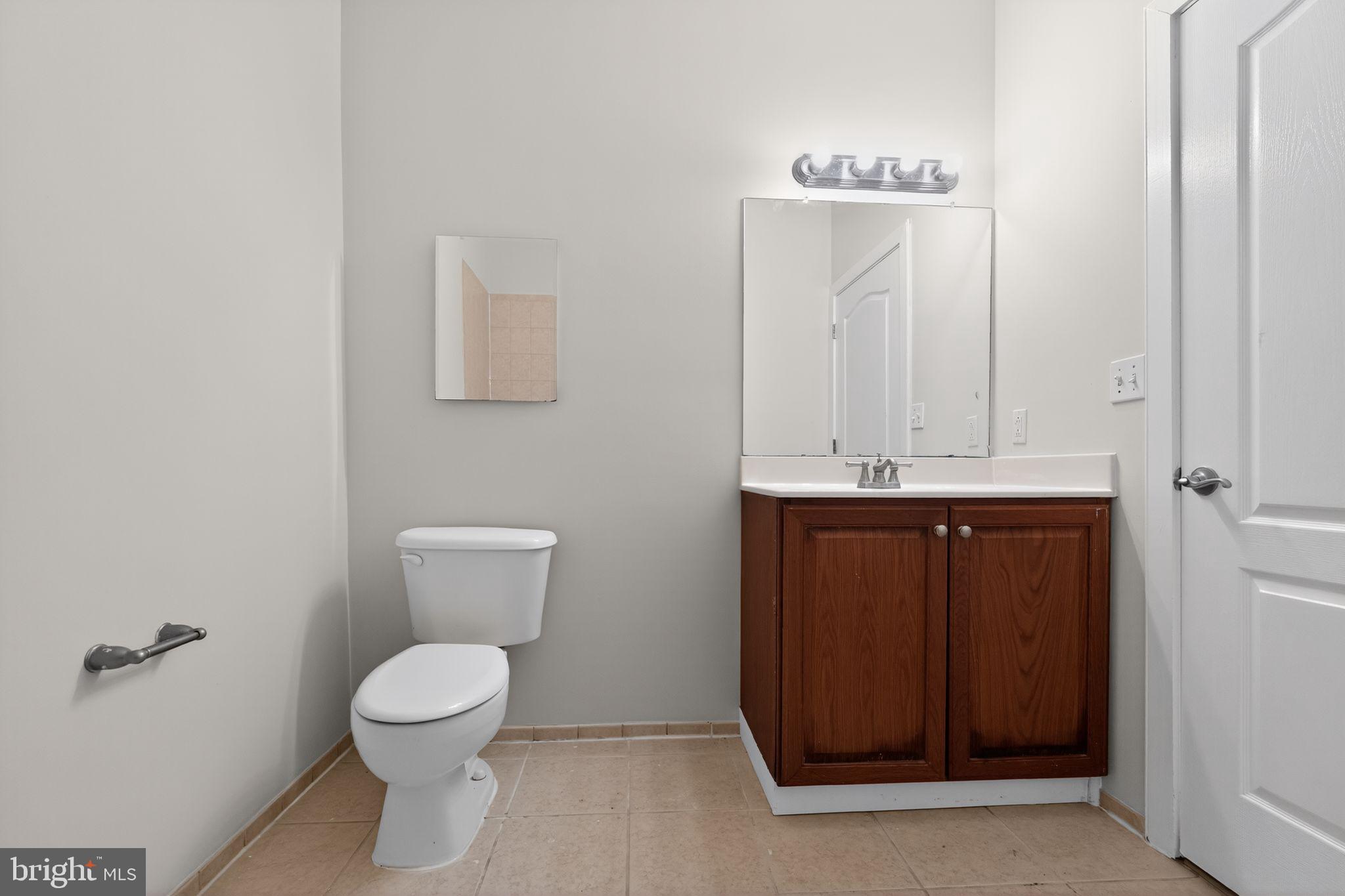 PHILADELPHIA (NORTHEAST) - Residential