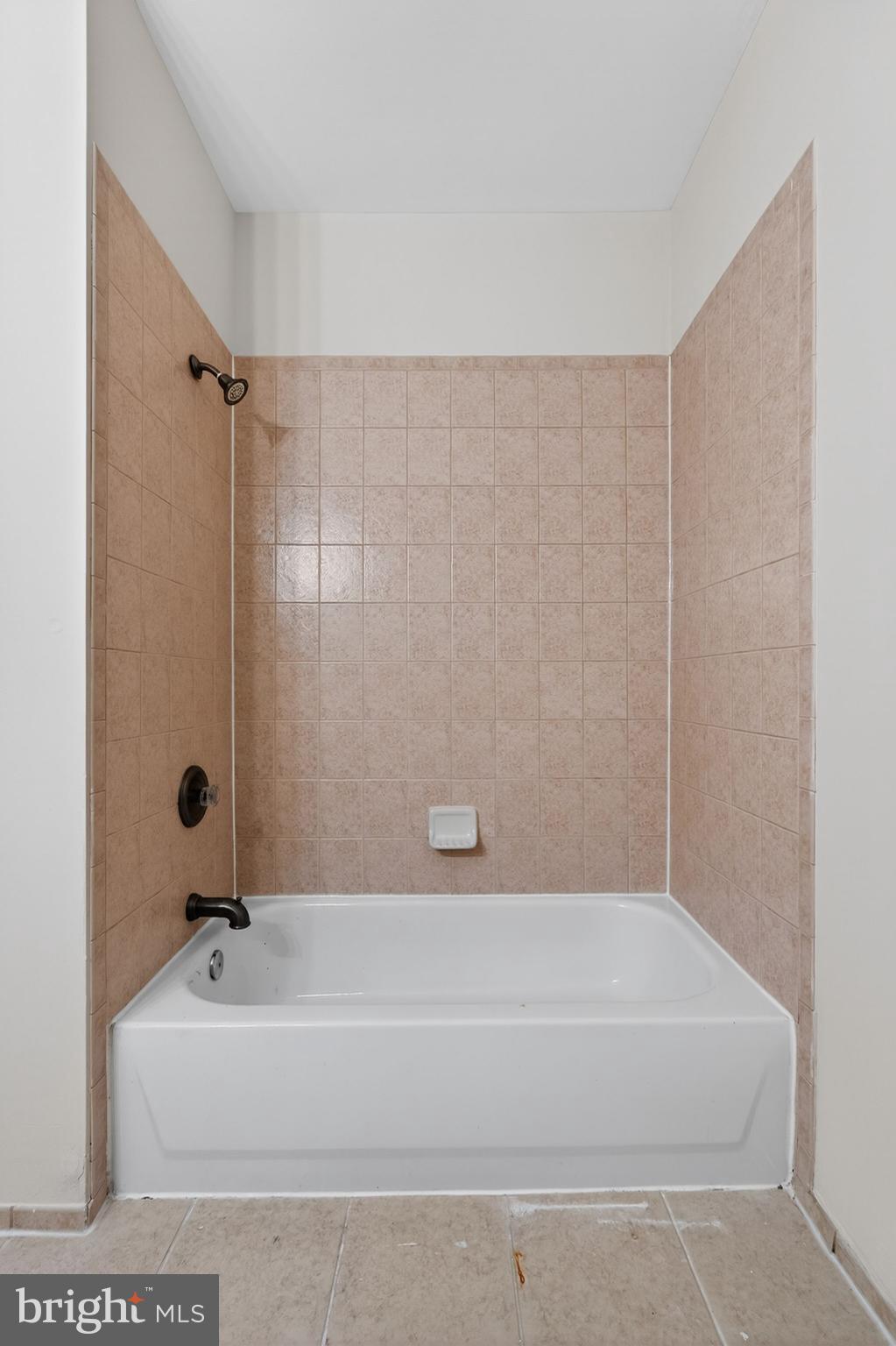 PHILADELPHIA (NORTHEAST) - Residential