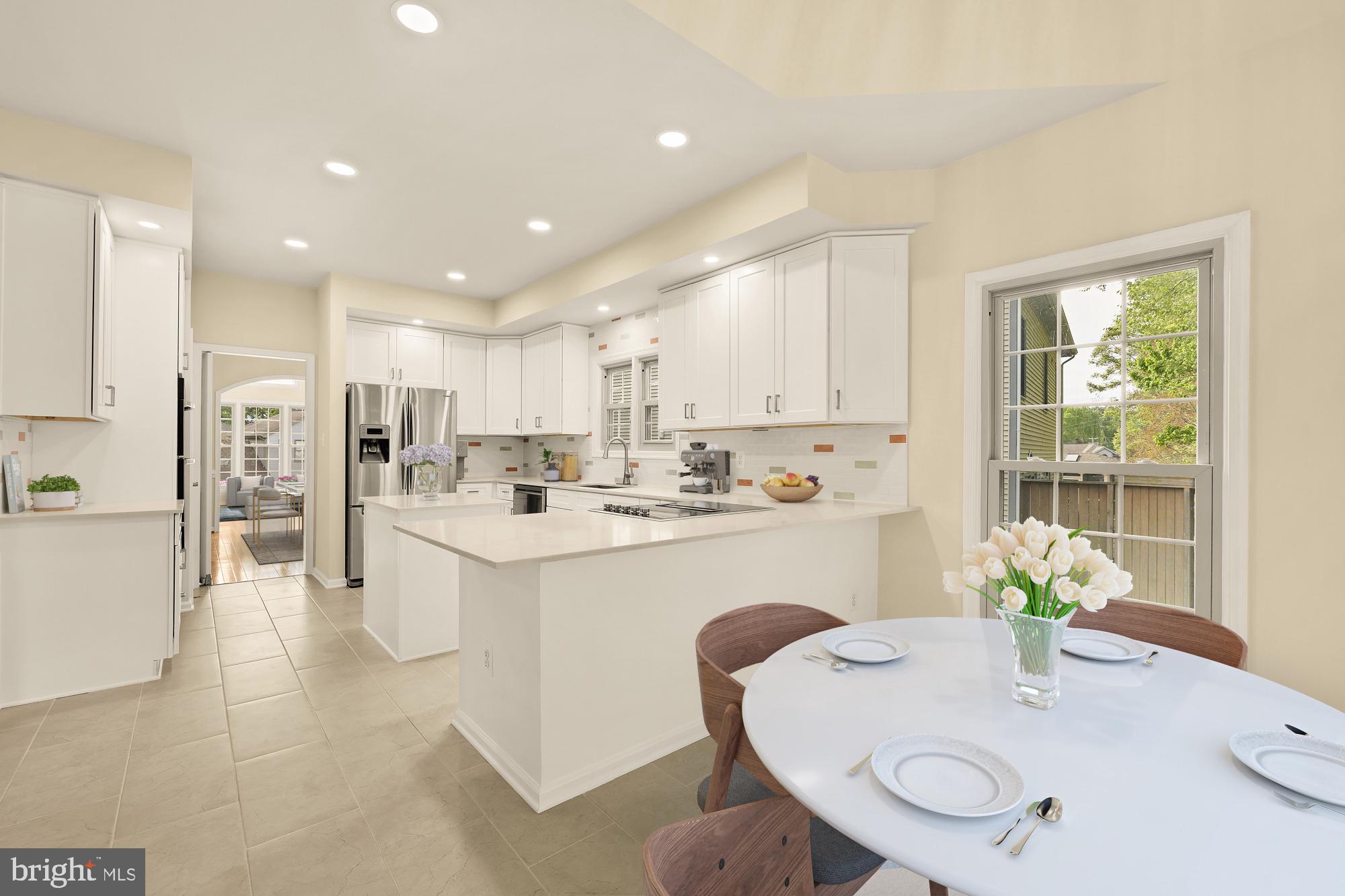 CROSSPOINTE - Residential