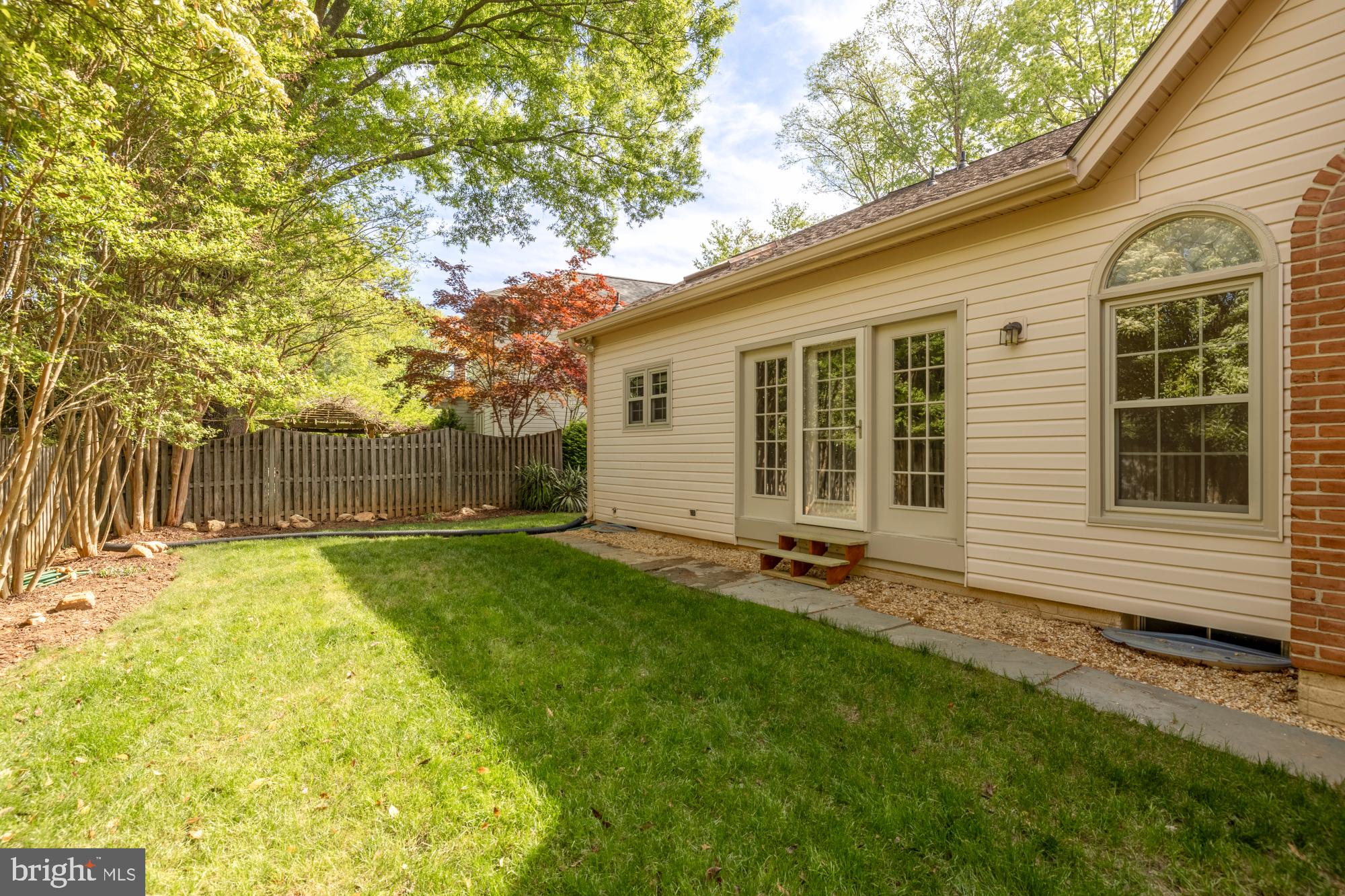 CROSSPOINTE - Residential