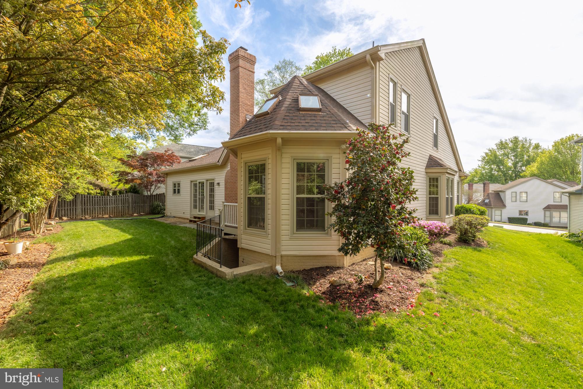 CROSSPOINTE - Residential