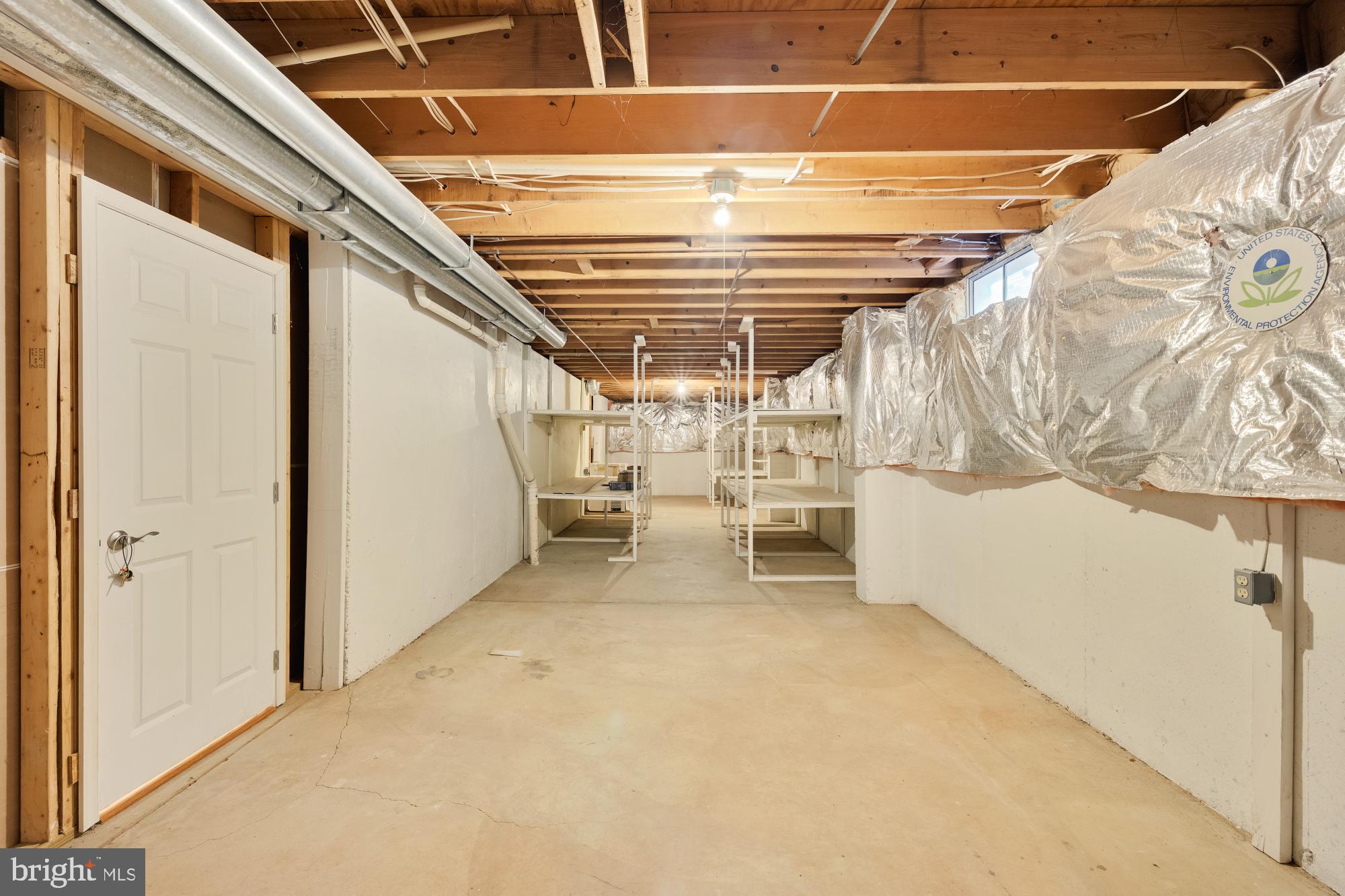 CROSSPOINTE - Residential