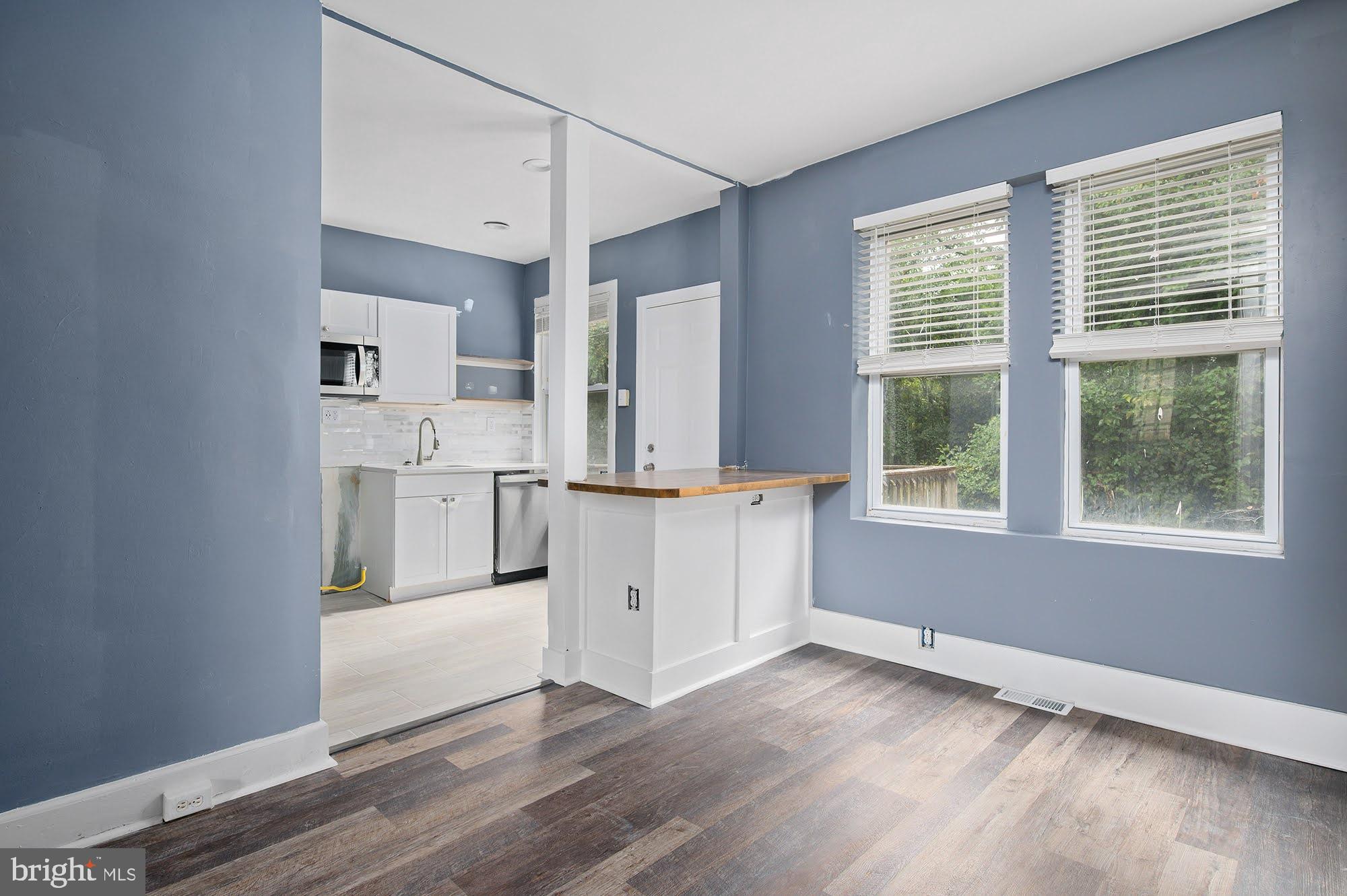 PARK CIRCLE - Residential