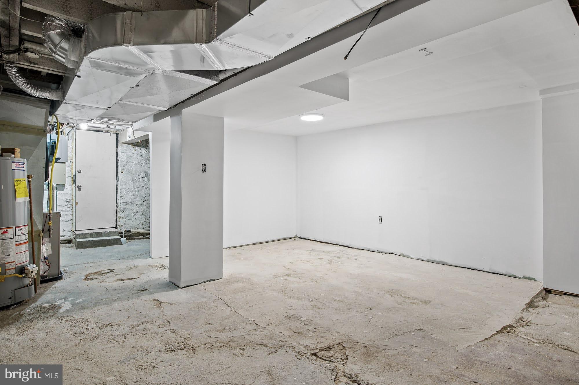 PARK CIRCLE - Residential