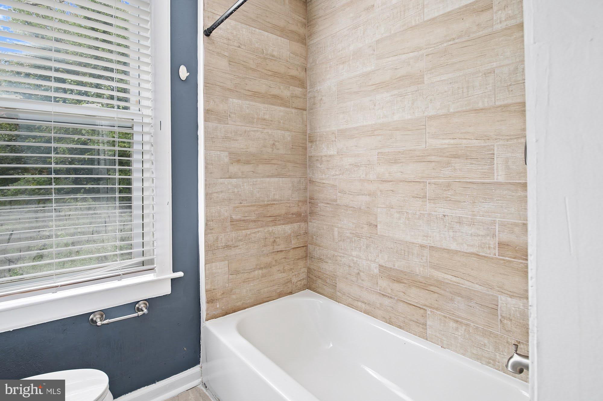 PARK CIRCLE - Residential