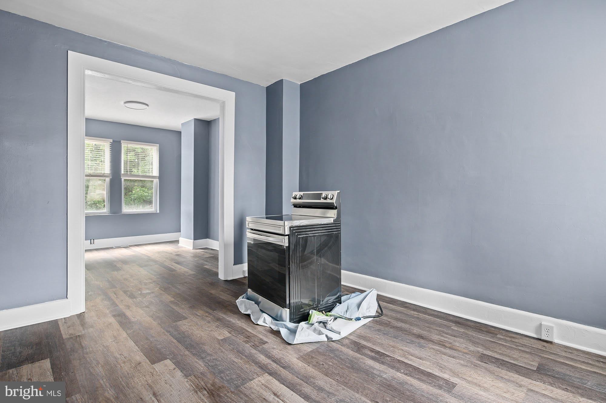 PARK CIRCLE - Residential