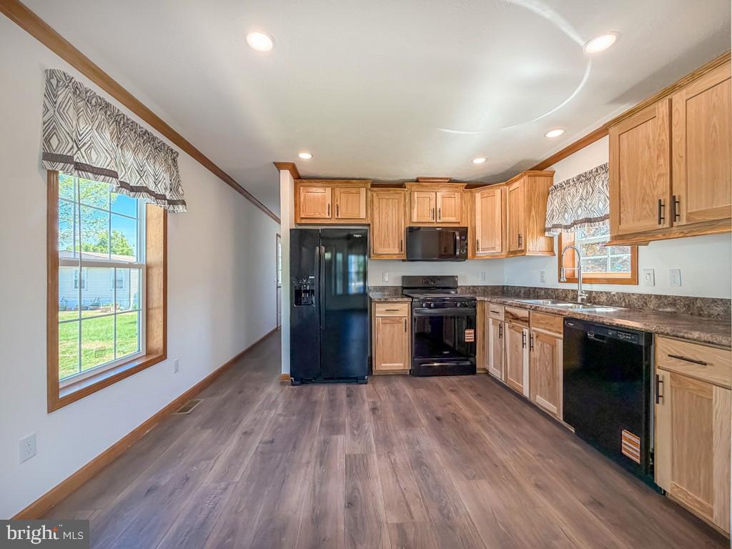 PENNWOOD CROSSING - Residential