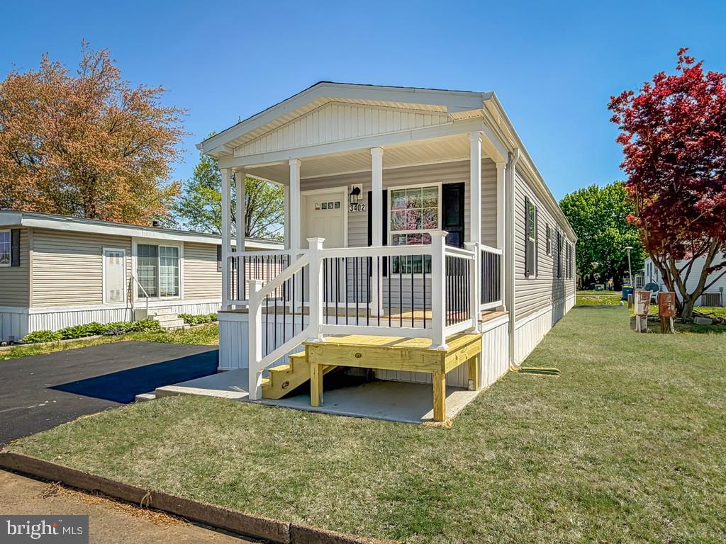 PENNWOOD CROSSING - Residential