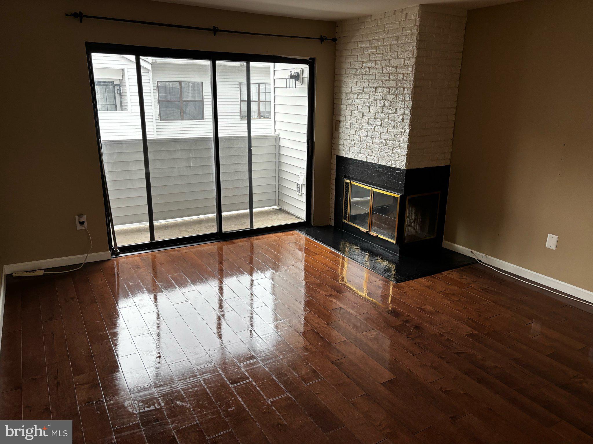 1625 CARRIAGE HOUSE TERRACE G