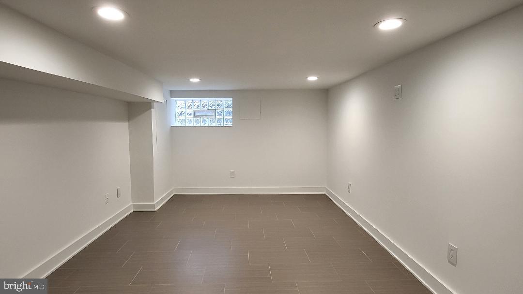 GRAYS FERRY - Residential