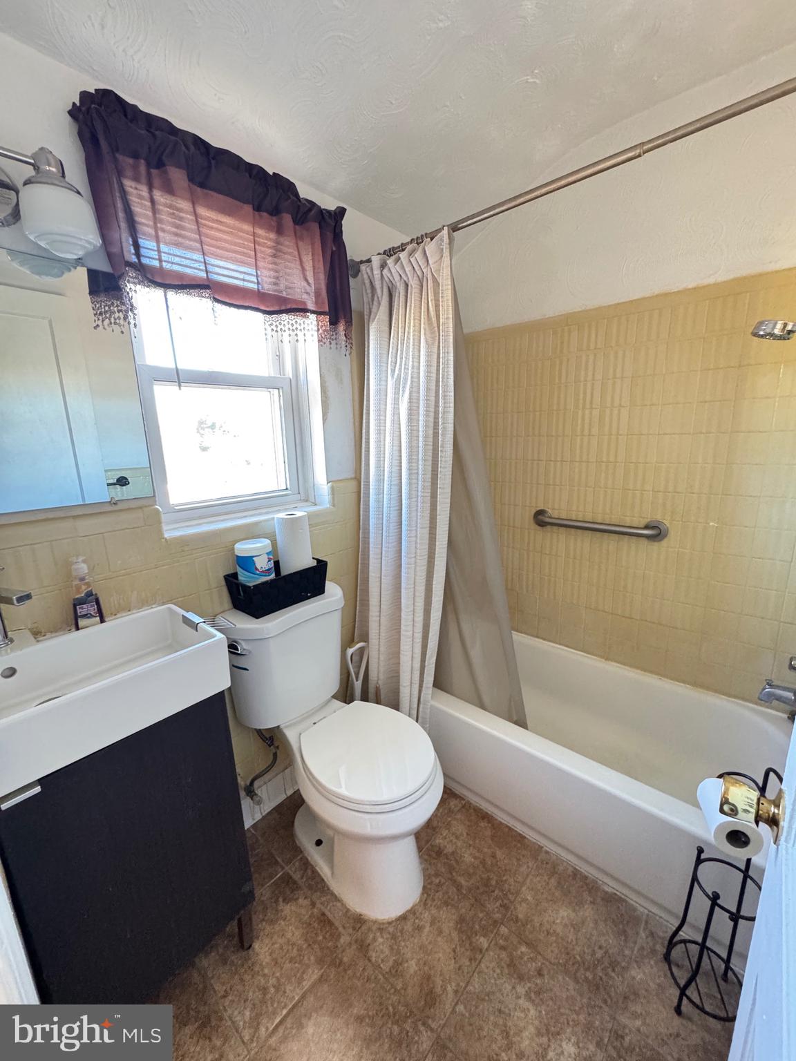 BRADBURY HEIGHTS - Residential