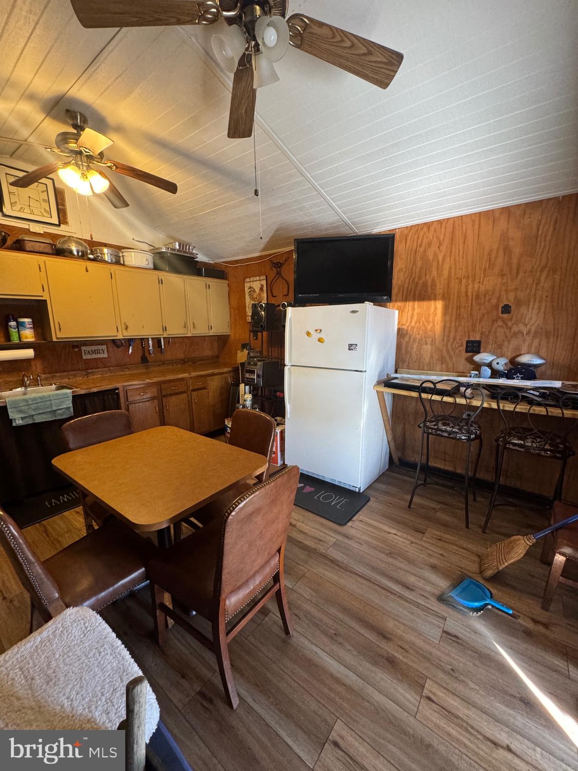 BRADBURY HEIGHTS - Residential