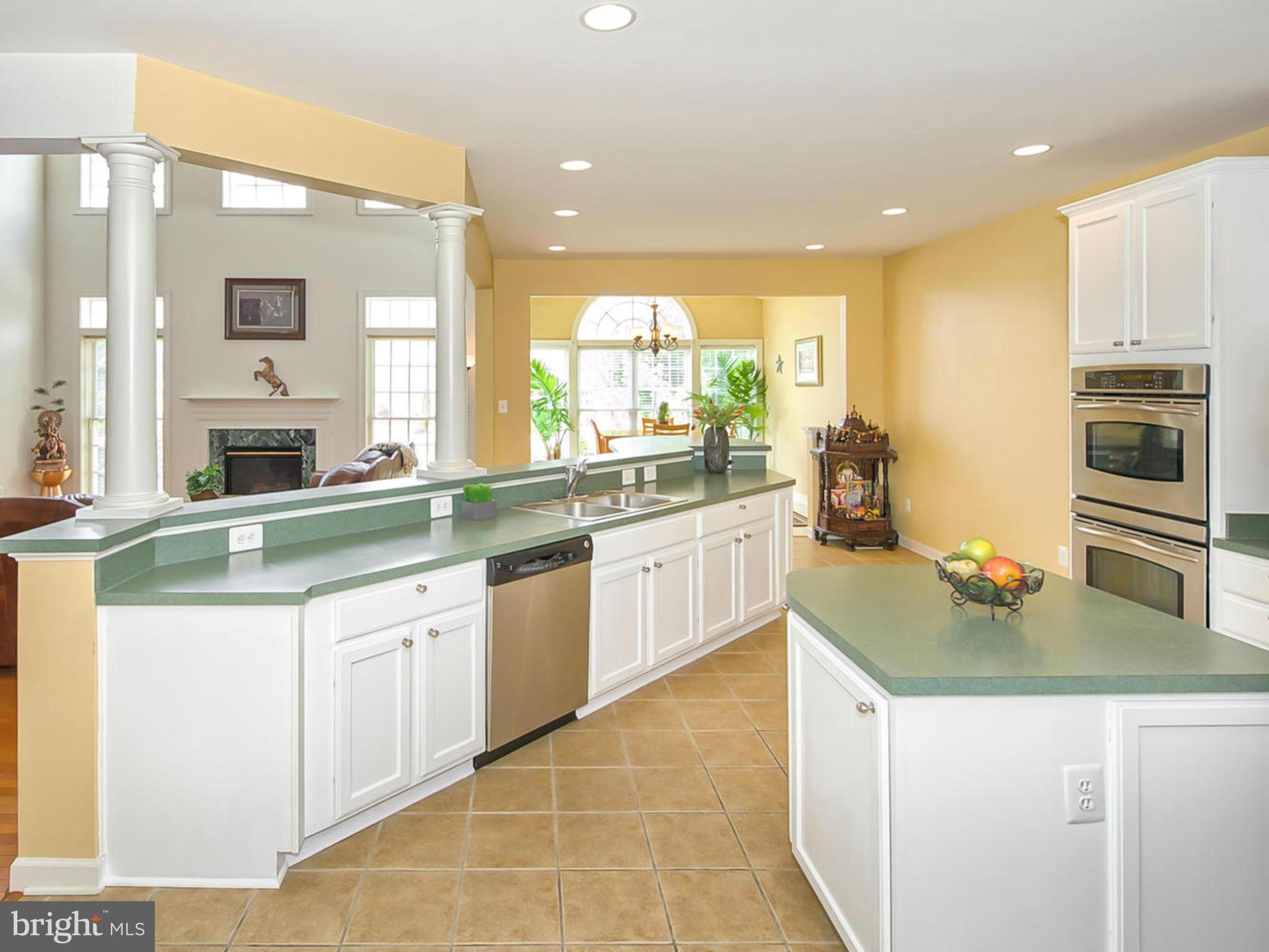 VILLAGES OF URBANA - Residential Lease