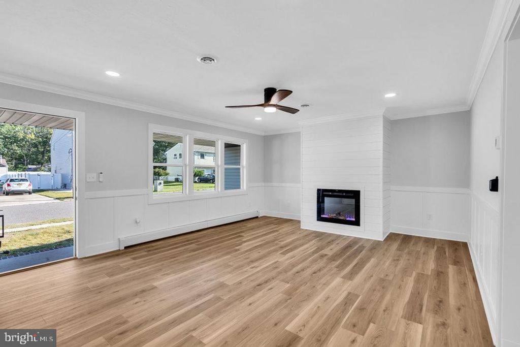 Photo of 1905 Ravenwood Drive, TOMS RIVER, NJ 08753 (MLS # NJOC2037586)