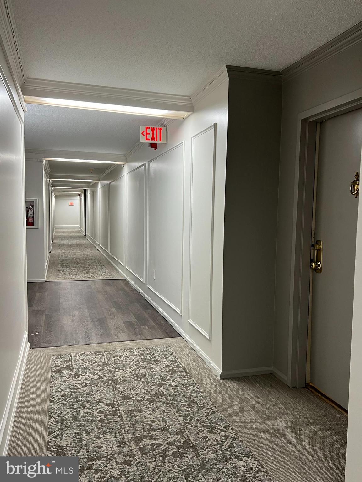 THE COLONIES - Residential Lease