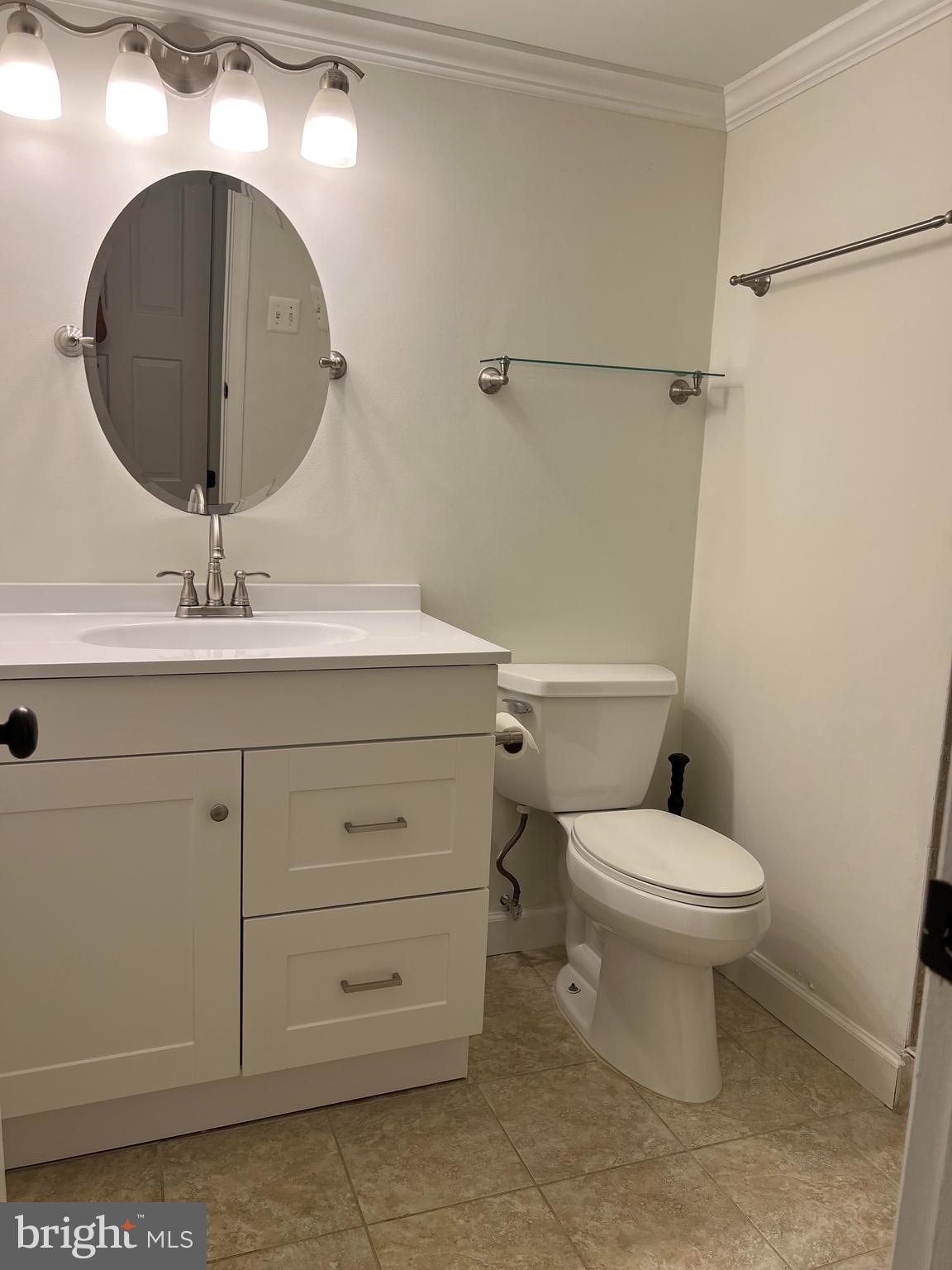 THE COLONIES - Residential Lease