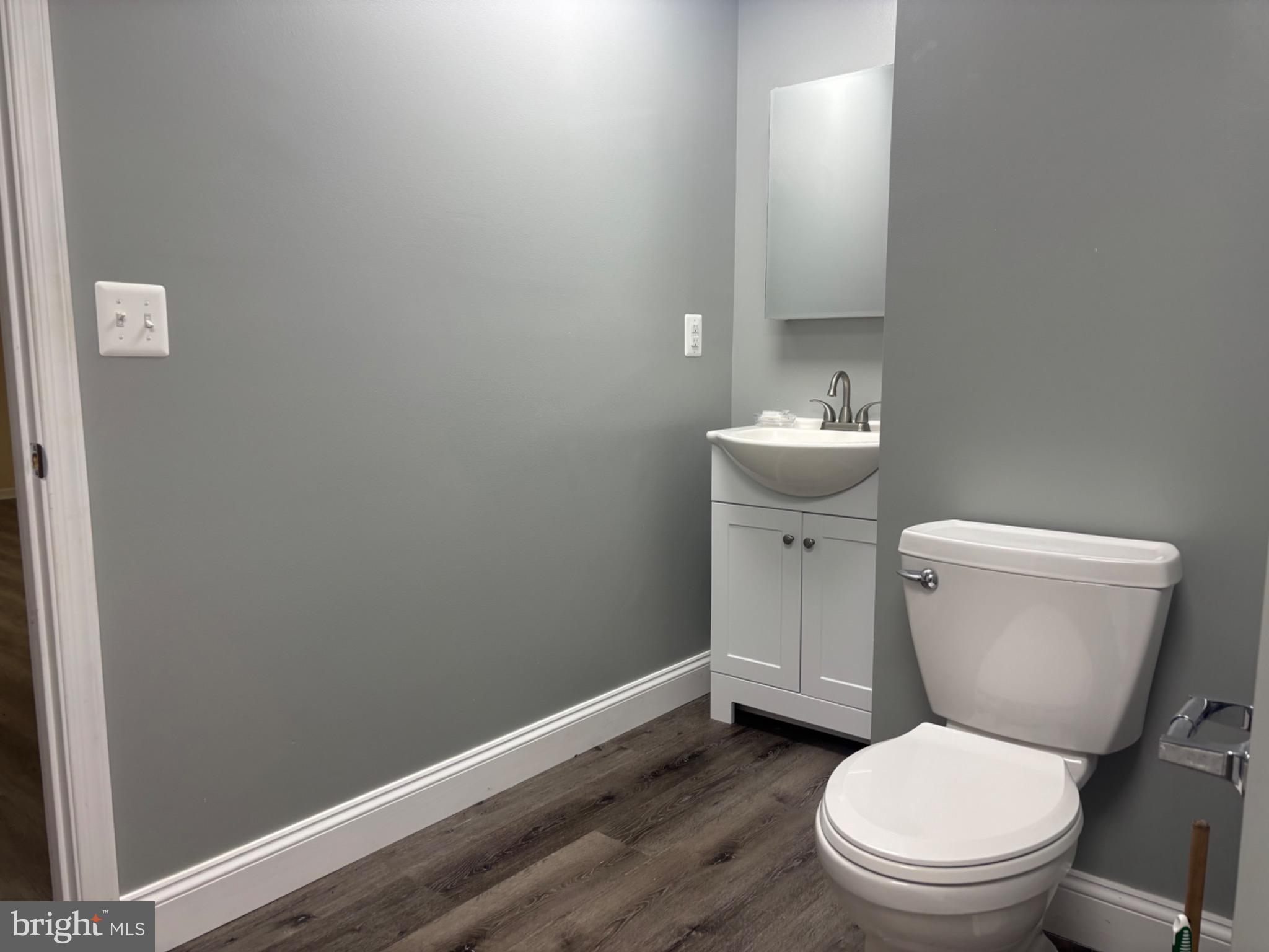 LAND O LAKES - Residential Lease