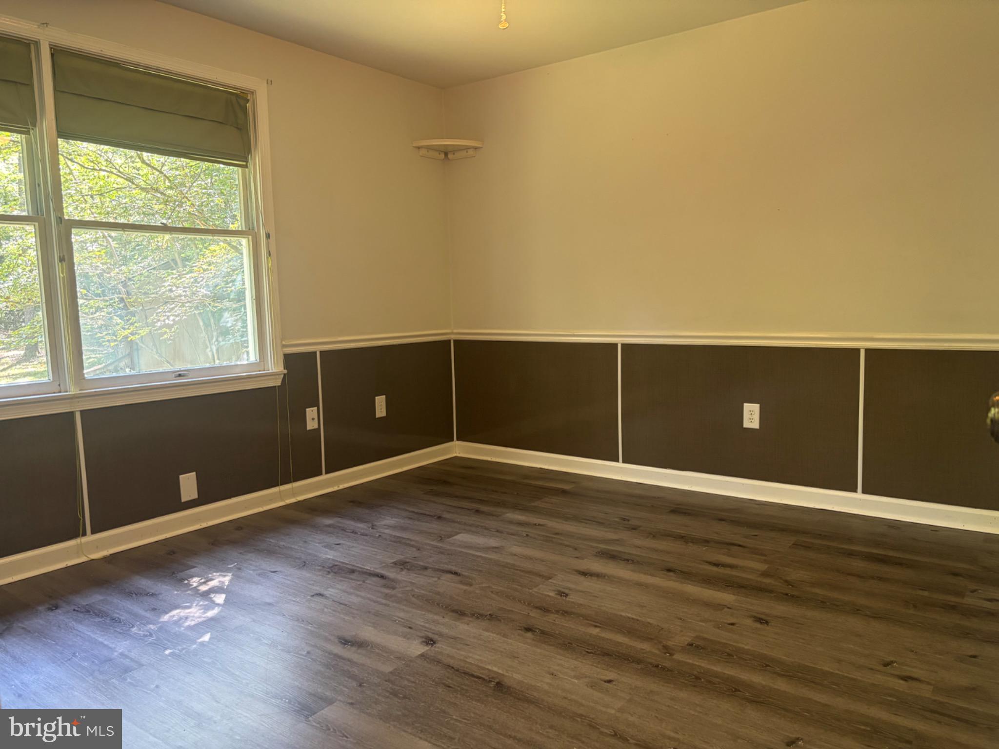 LAND O LAKES - Residential Lease