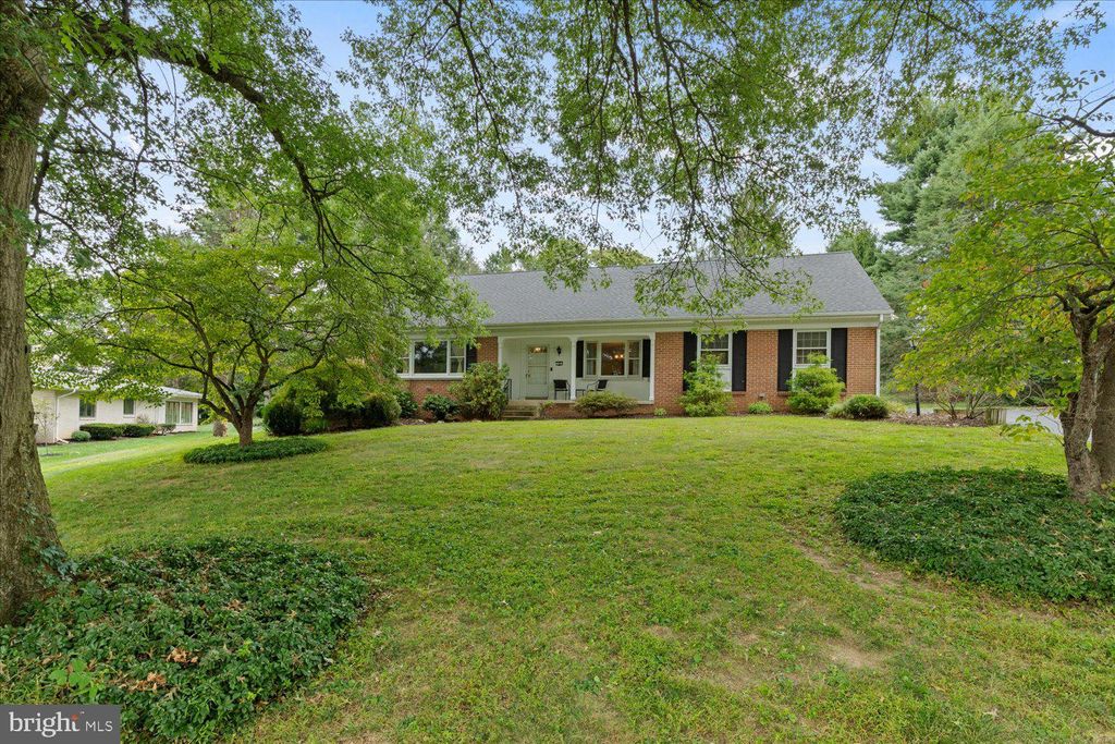 Photo of 36 N BAUSMAN, LANCASTER, PA 17603 (MLS # PALA2040142)