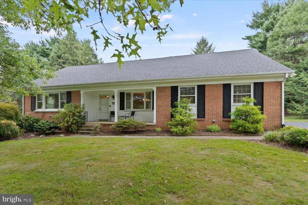 Photo of 36 N BAUSMAN, LANCASTER, PA 17603 (MLS # PALA2040142)