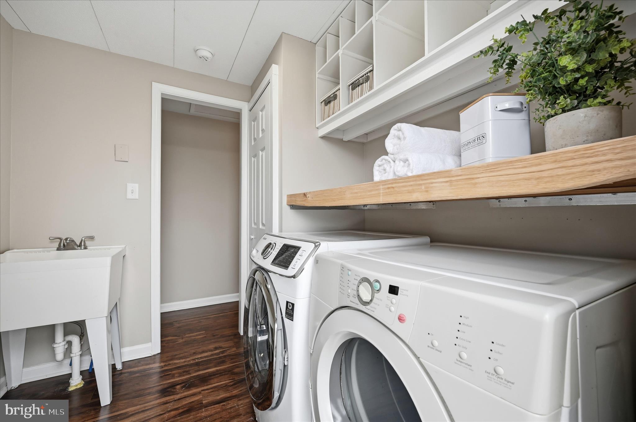 HAPPY CREEK - Residential