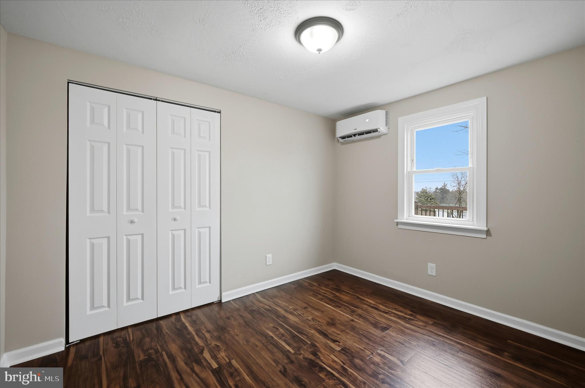 HAPPY CREEK - Residential