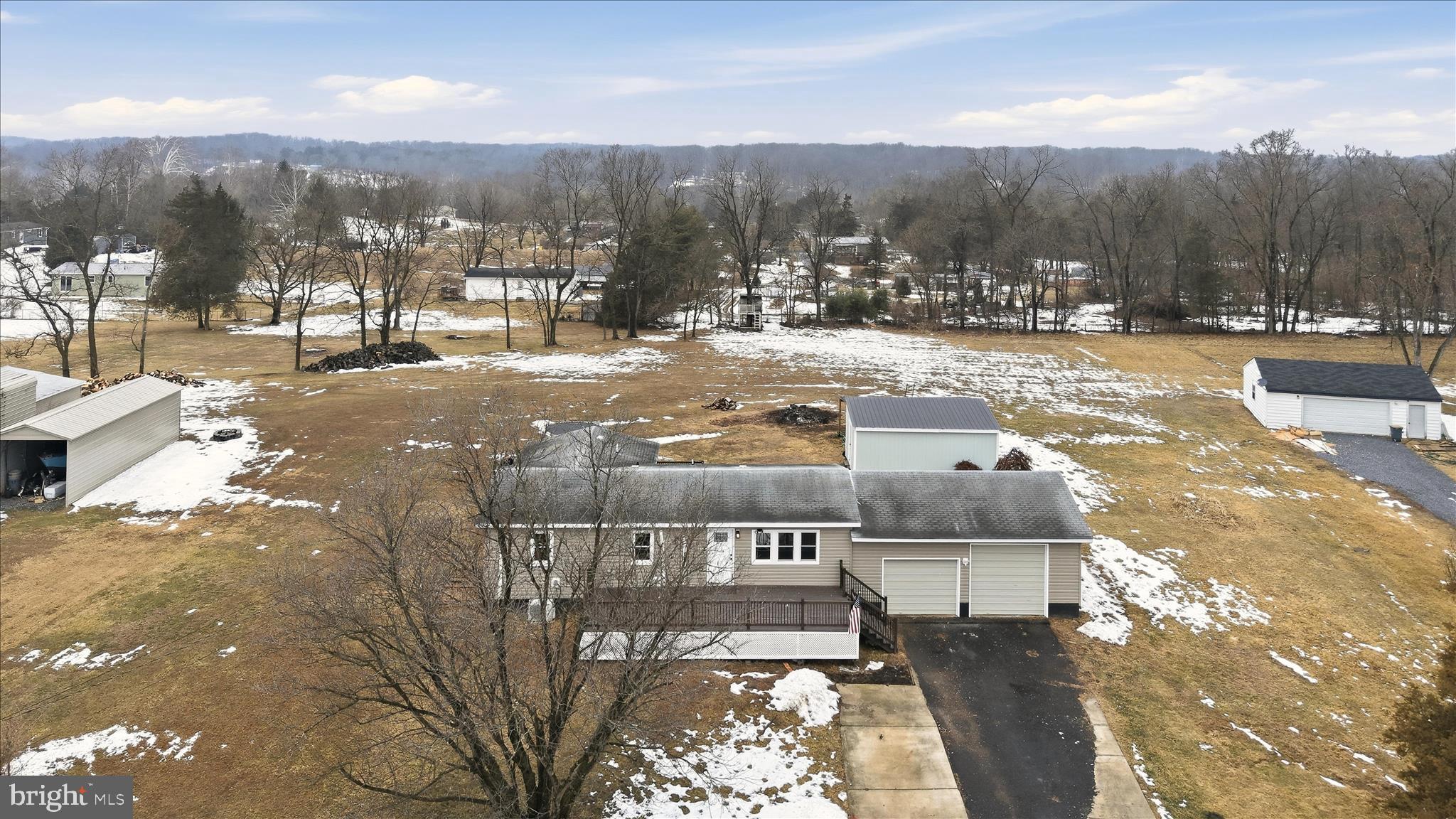 HAPPY CREEK - Residential