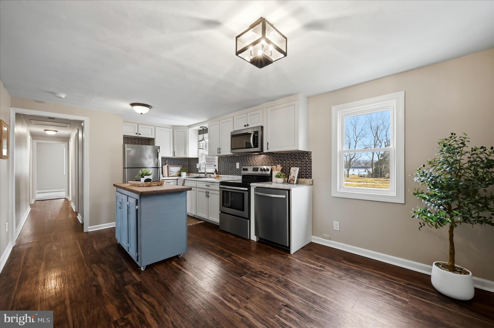 HAPPY CREEK - Residential