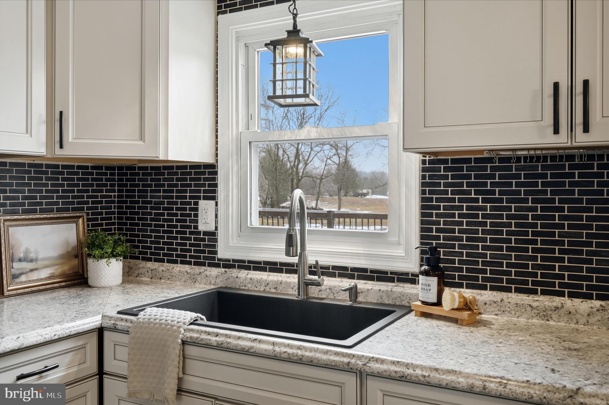 HAPPY CREEK - Residential