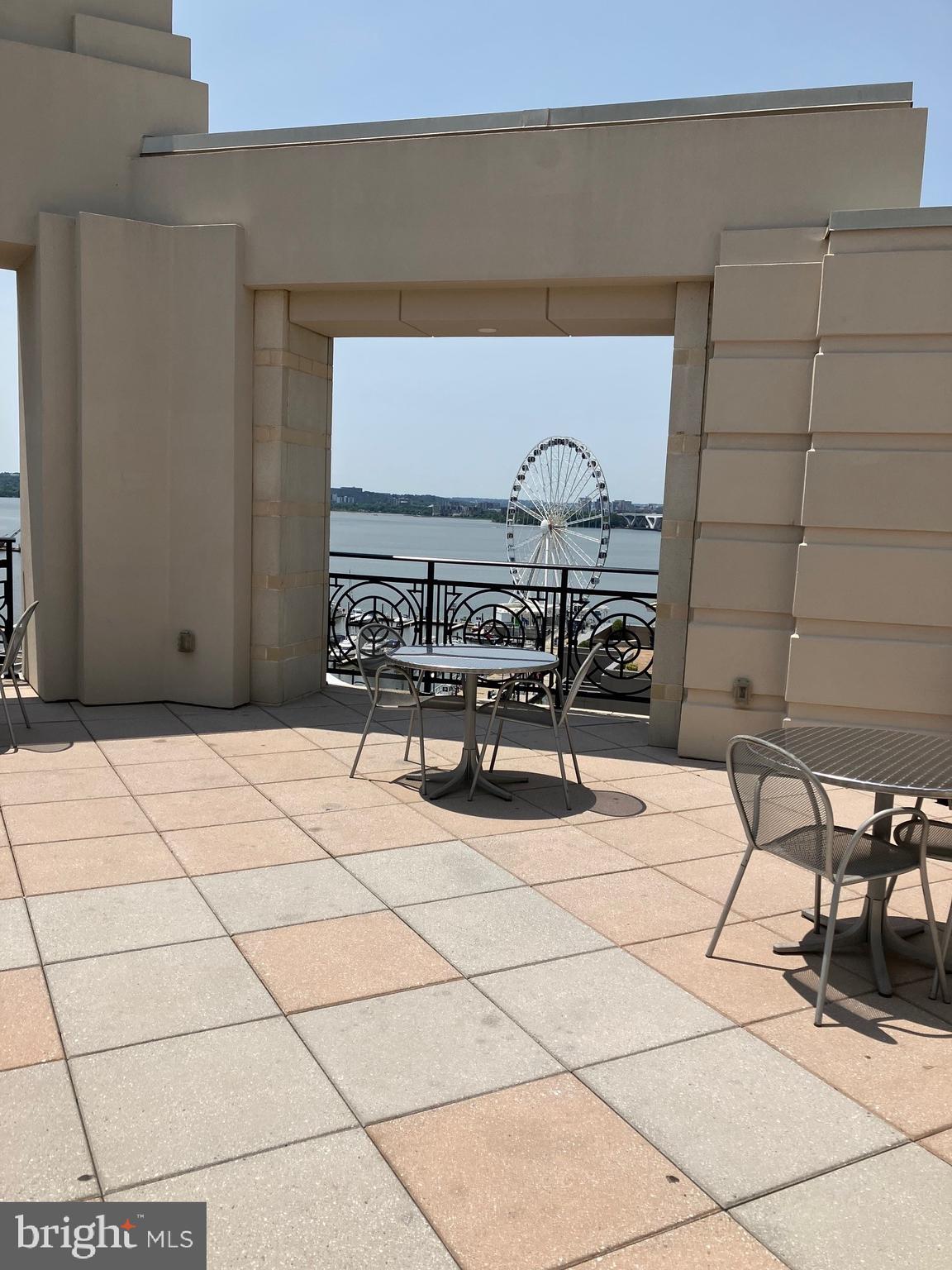 ONE NATIONAL HARBOR CONDOMINIUM - Residential