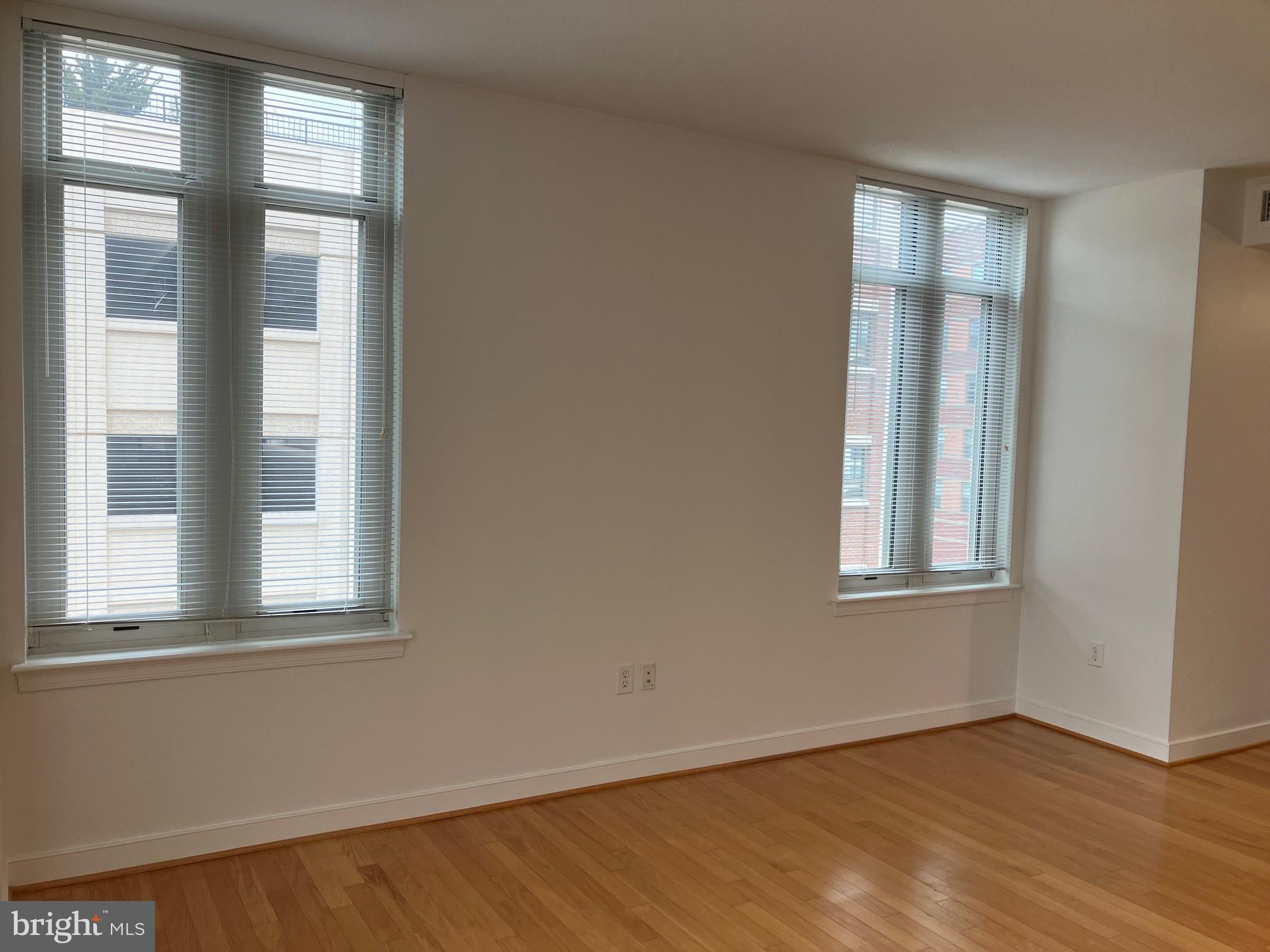 ONE NATIONAL HARBOR CONDOMINIUM - Residential