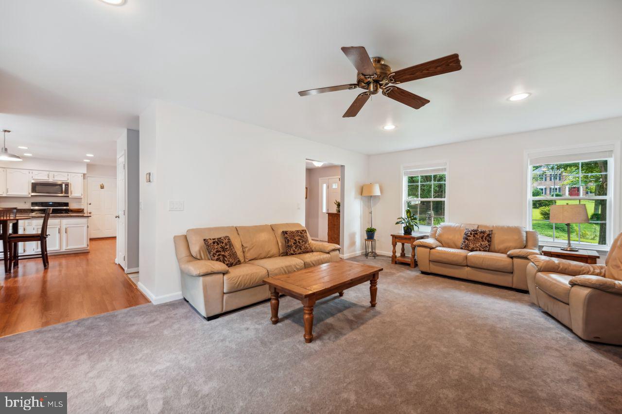 HICKORY CREEK - Residential