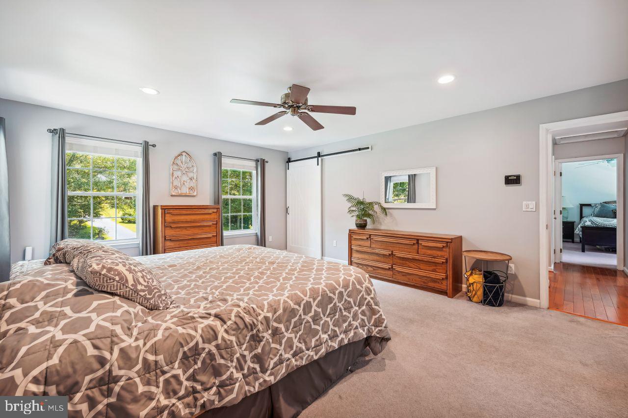 HICKORY CREEK - Residential