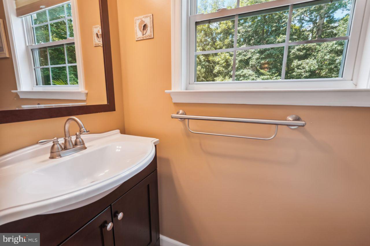 HICKORY CREEK - Residential