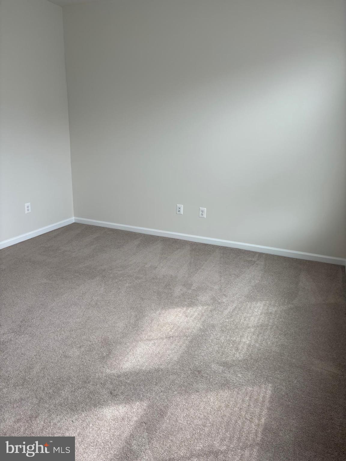 EMBREY MILL - Residential Lease