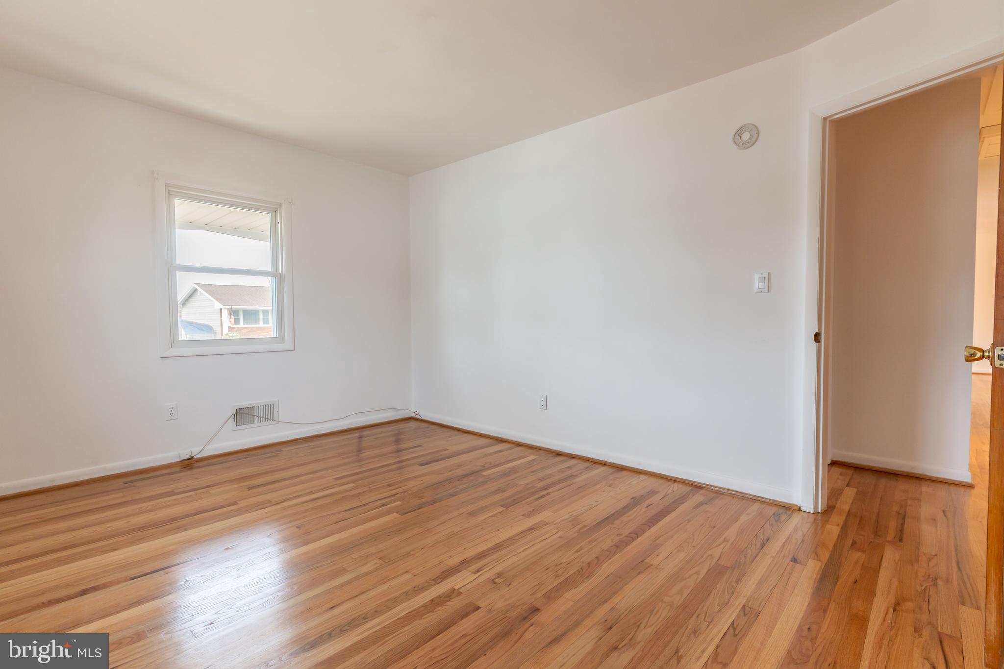 WELLINGTON - Residential