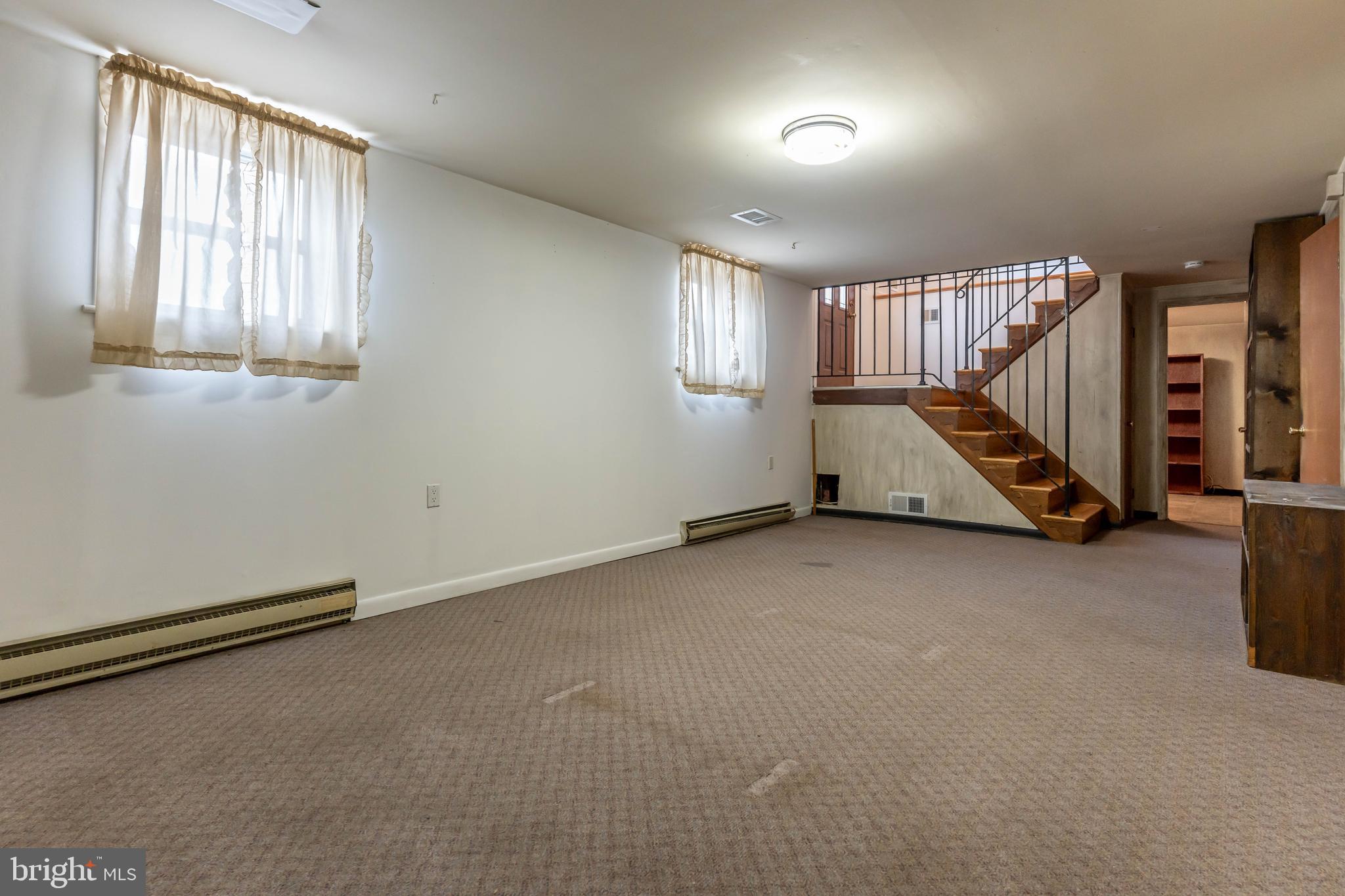 WELLINGTON - Residential