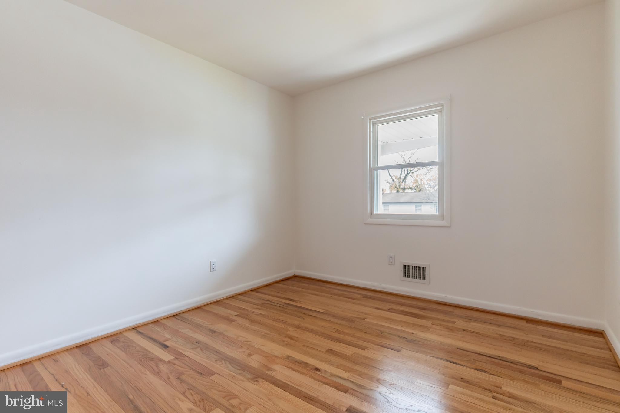 WELLINGTON - Residential