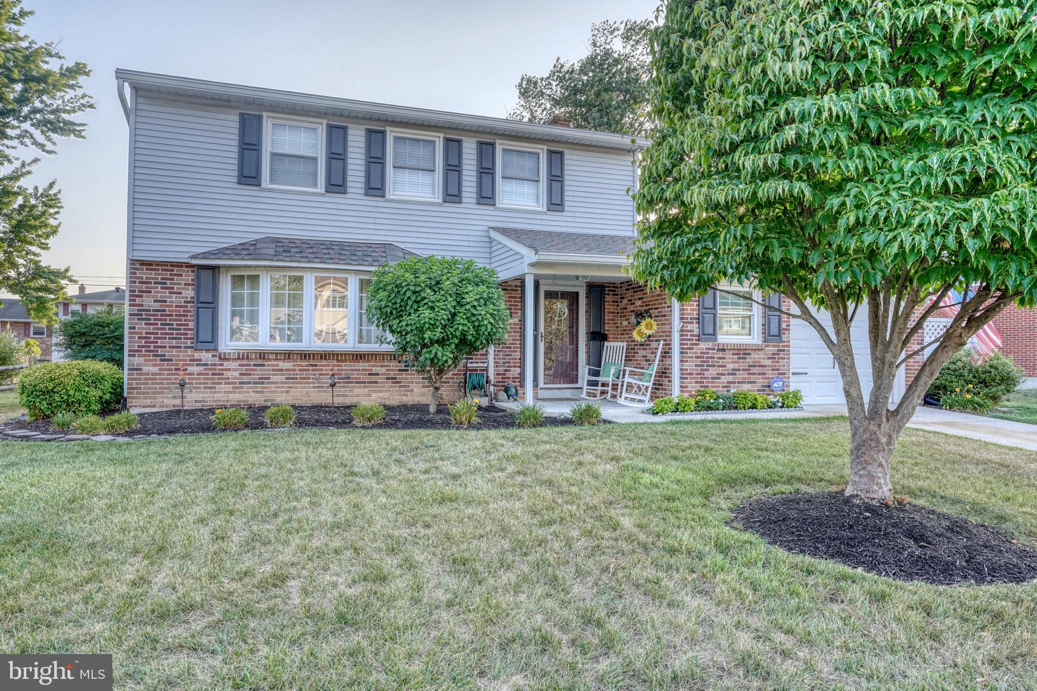 908 SCHOOLHOUSE LANE