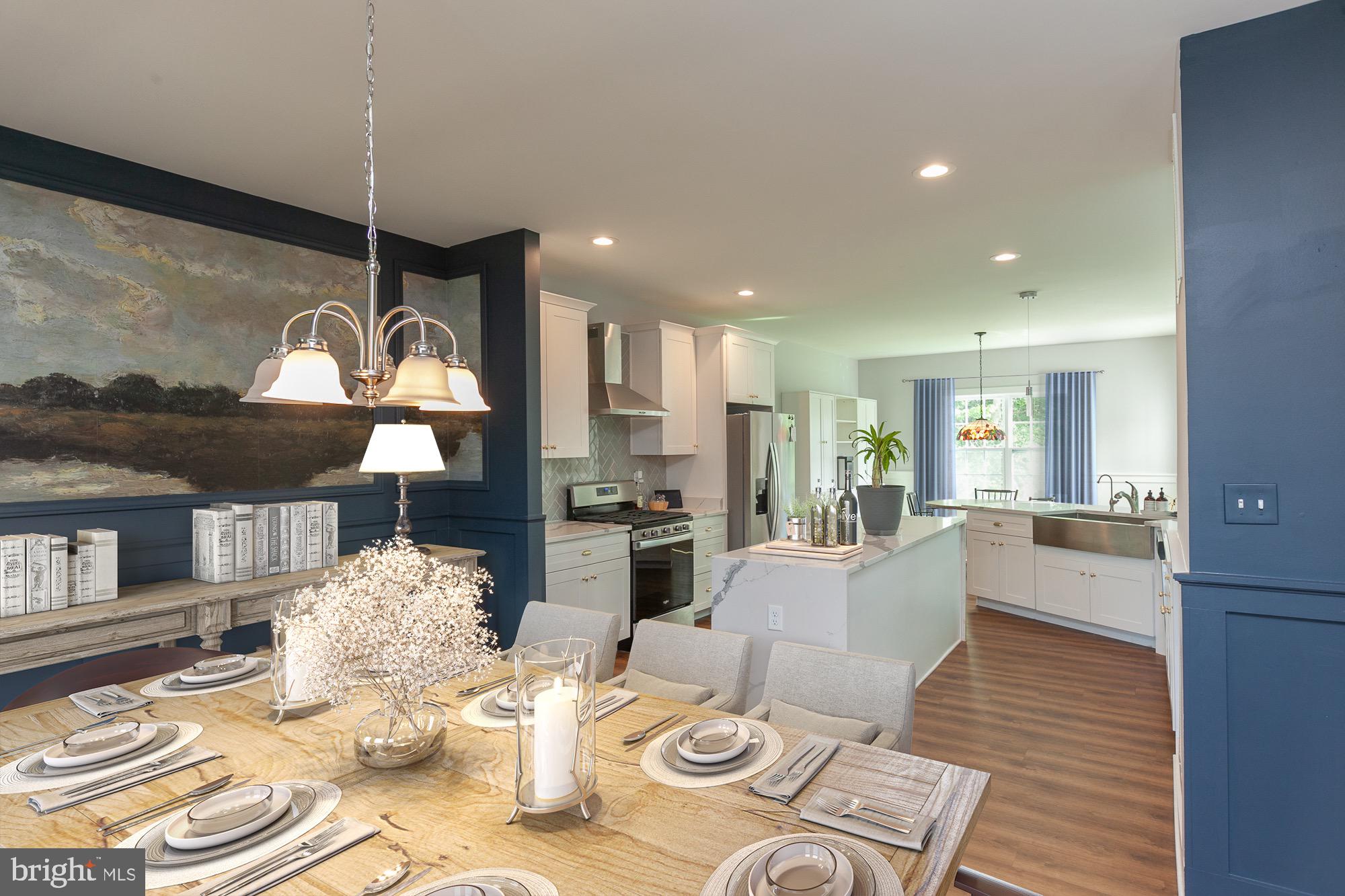 PEMBROKE GROVE - Residential