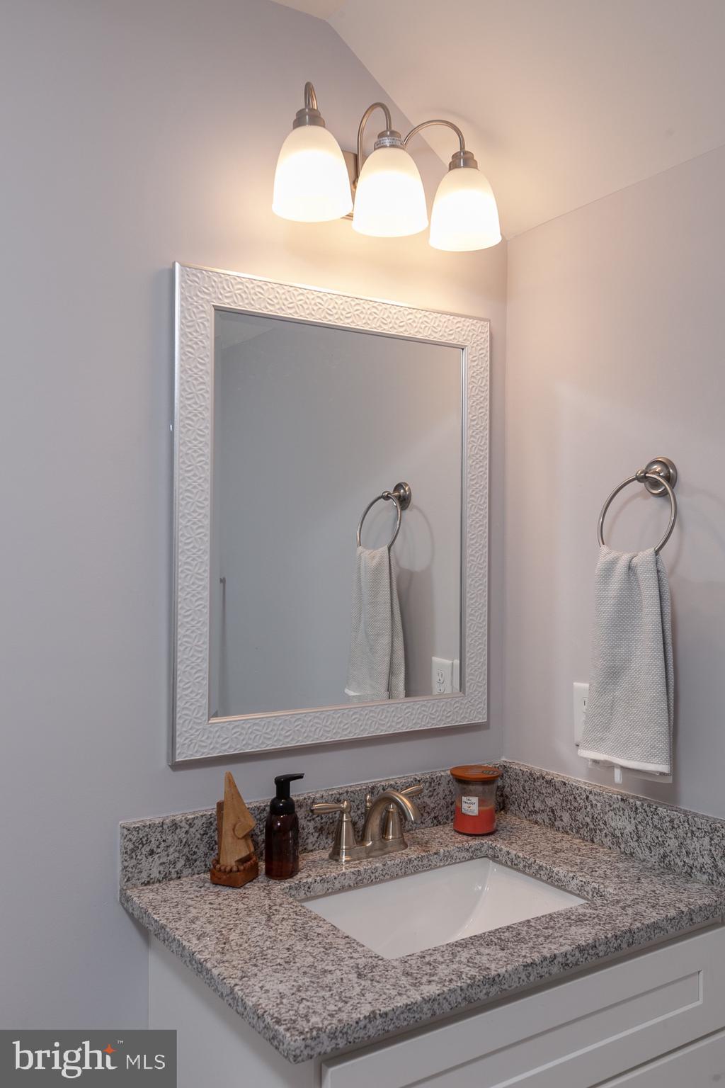 PEMBROKE GROVE - Residential