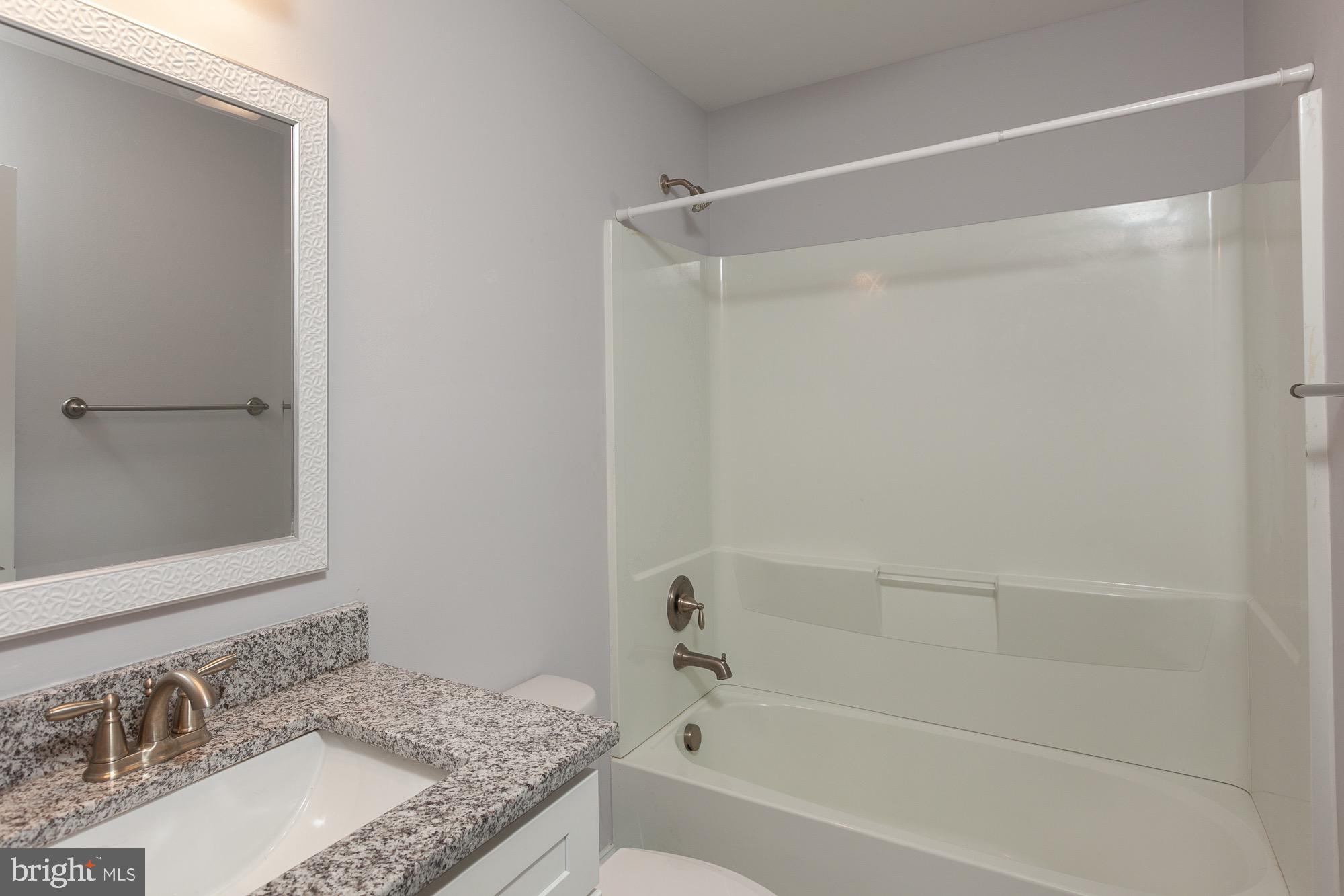 PEMBROKE GROVE - Residential